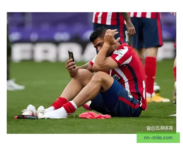 德乌洛费乌因长期重伤或将退役 未来职业生涯岌岌可危